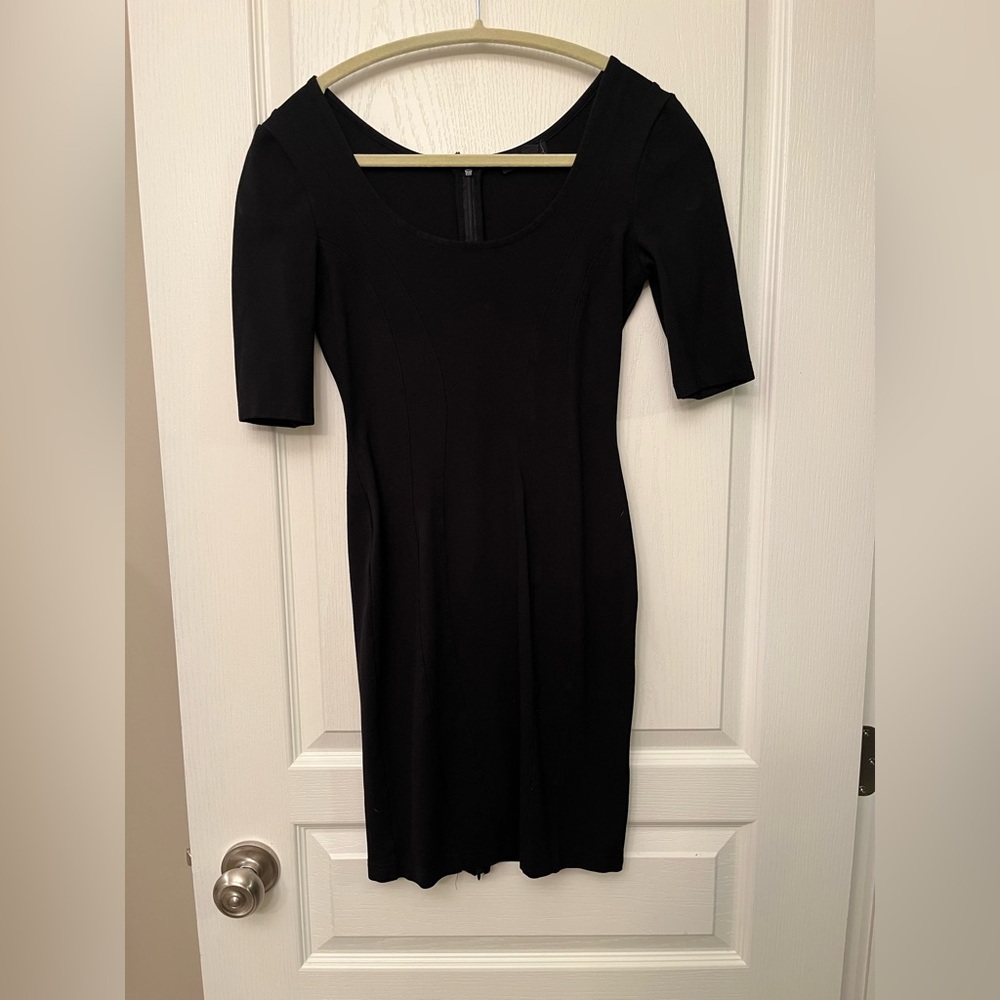 Black Le Chateau bodycon dress